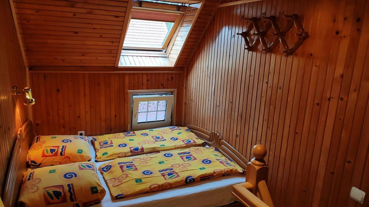 Guesthouse "Nakvyne Pas Zveja" Nagliu Street Nida Exteriér fotografie