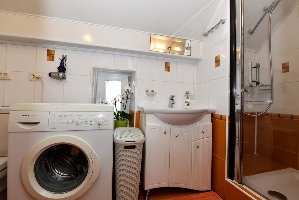 Guesthouse "Nakvyne Pas Zveja" Nagliu Street Nida Exteriér fotografie