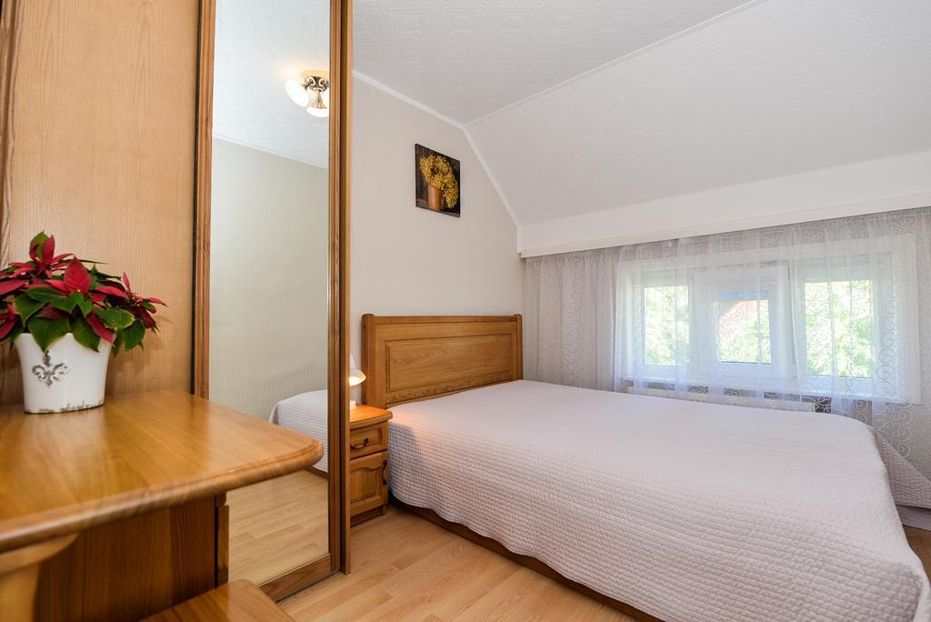 Guesthouse "Nakvyne Pas Zveja" Nagliu Street Nida Exteriér fotografie